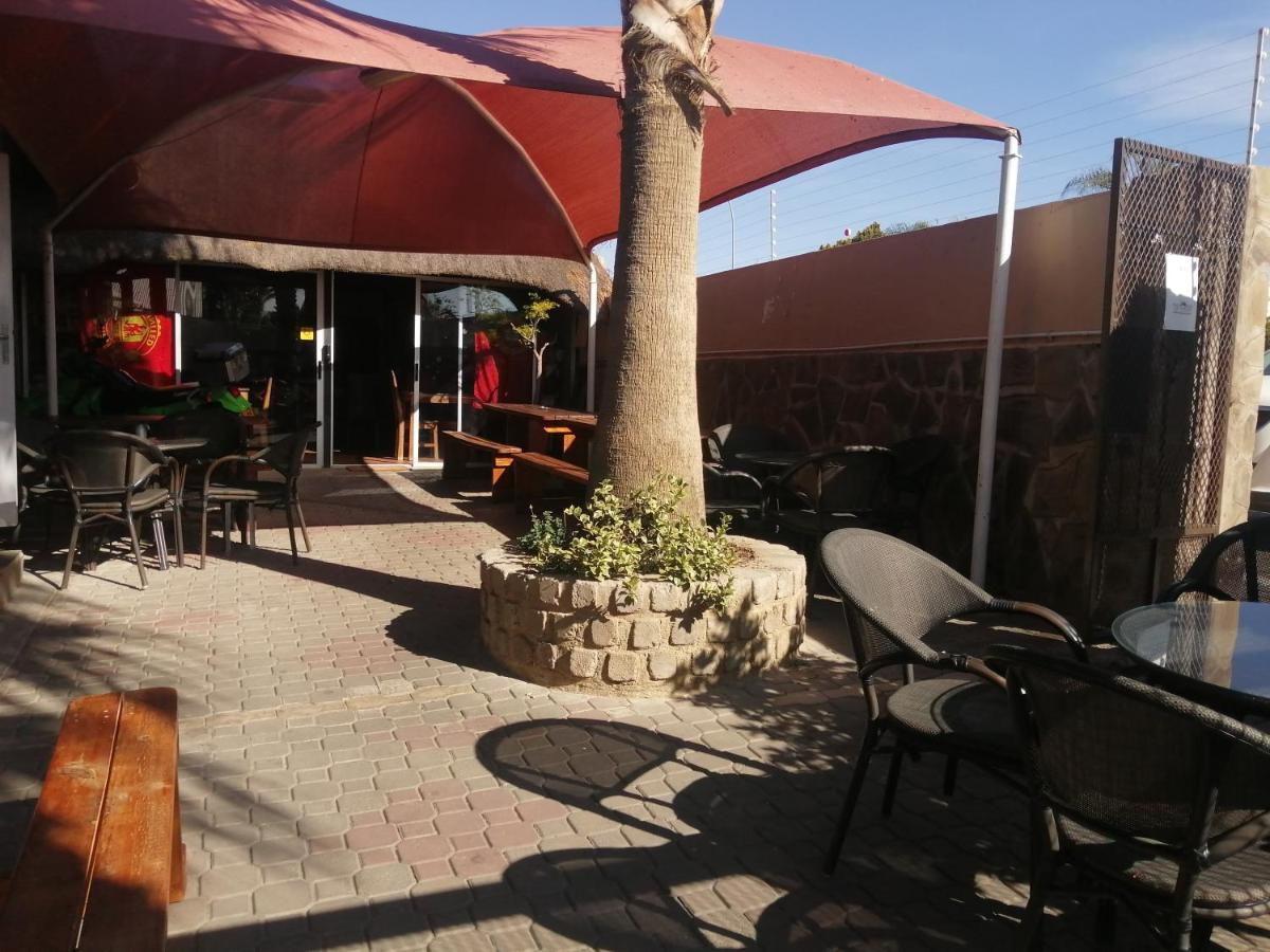 Esperanca Guesthouse Windhoek Esterno foto