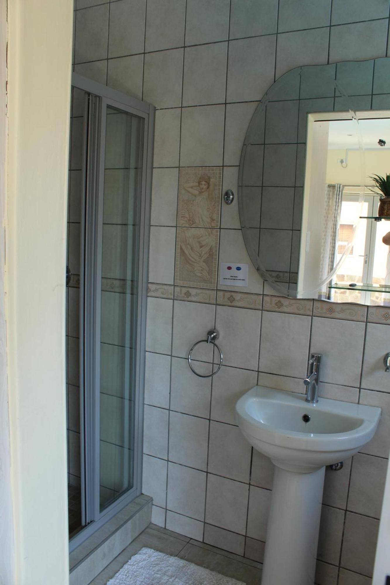 Esperanca Guesthouse Windhoek Esterno foto