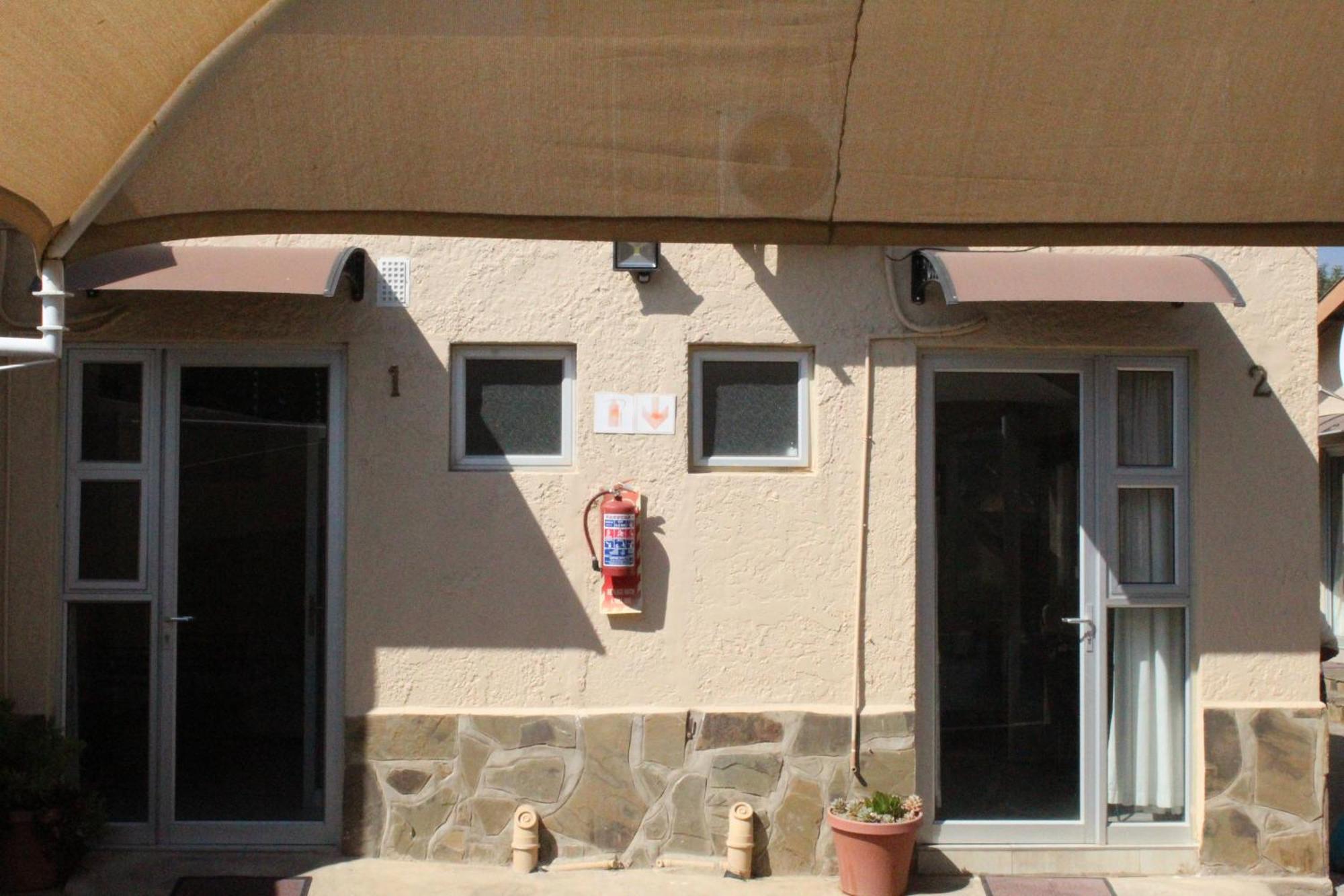 Esperanca Guesthouse Windhoek Esterno foto