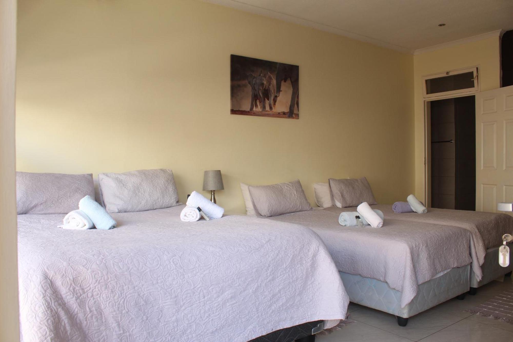 Esperanca Guesthouse Windhoek Esterno foto