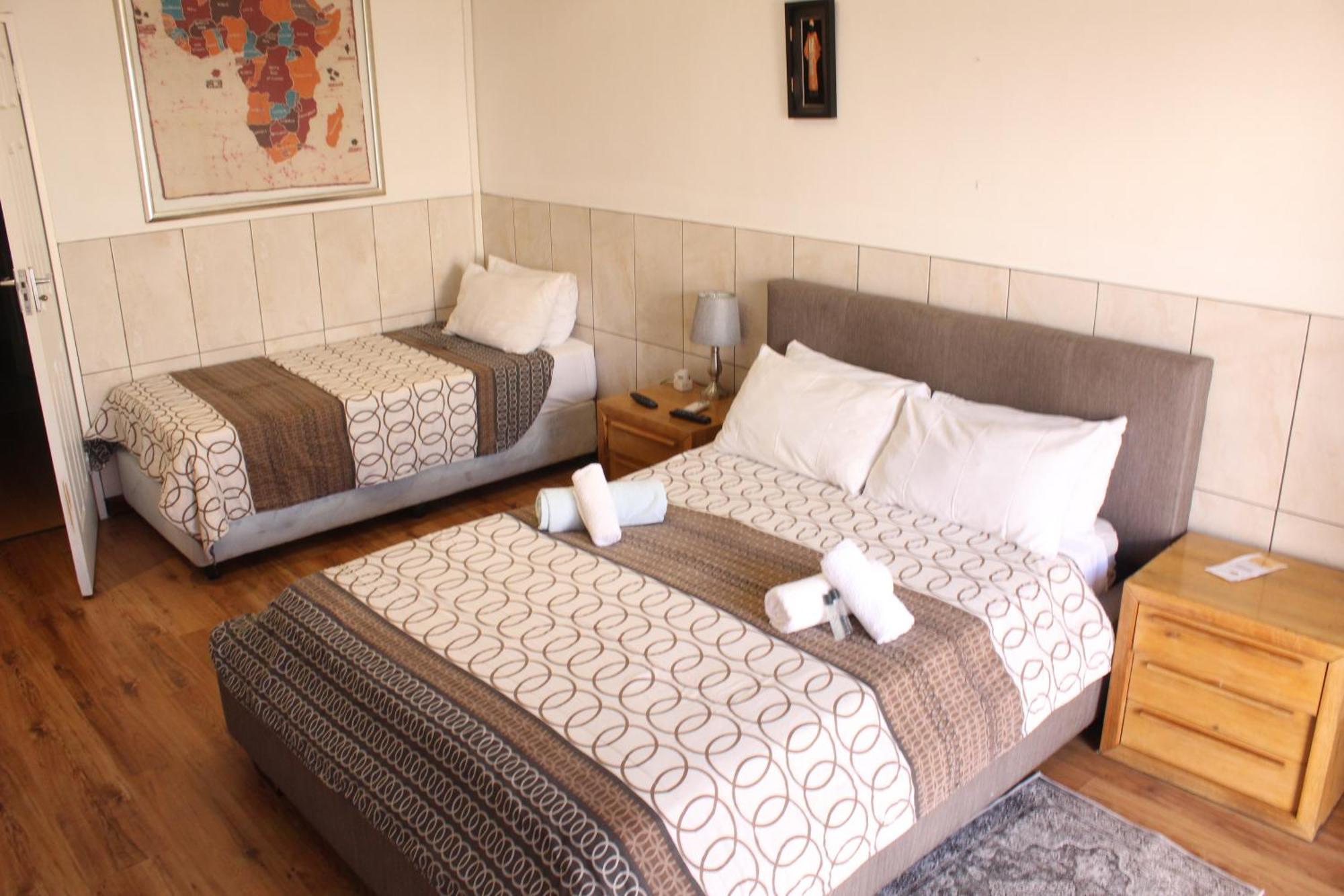 Esperanca Guesthouse Windhoek Esterno foto
