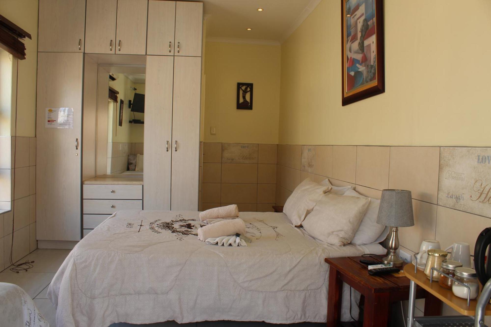 Esperanca Guesthouse Windhoek Esterno foto