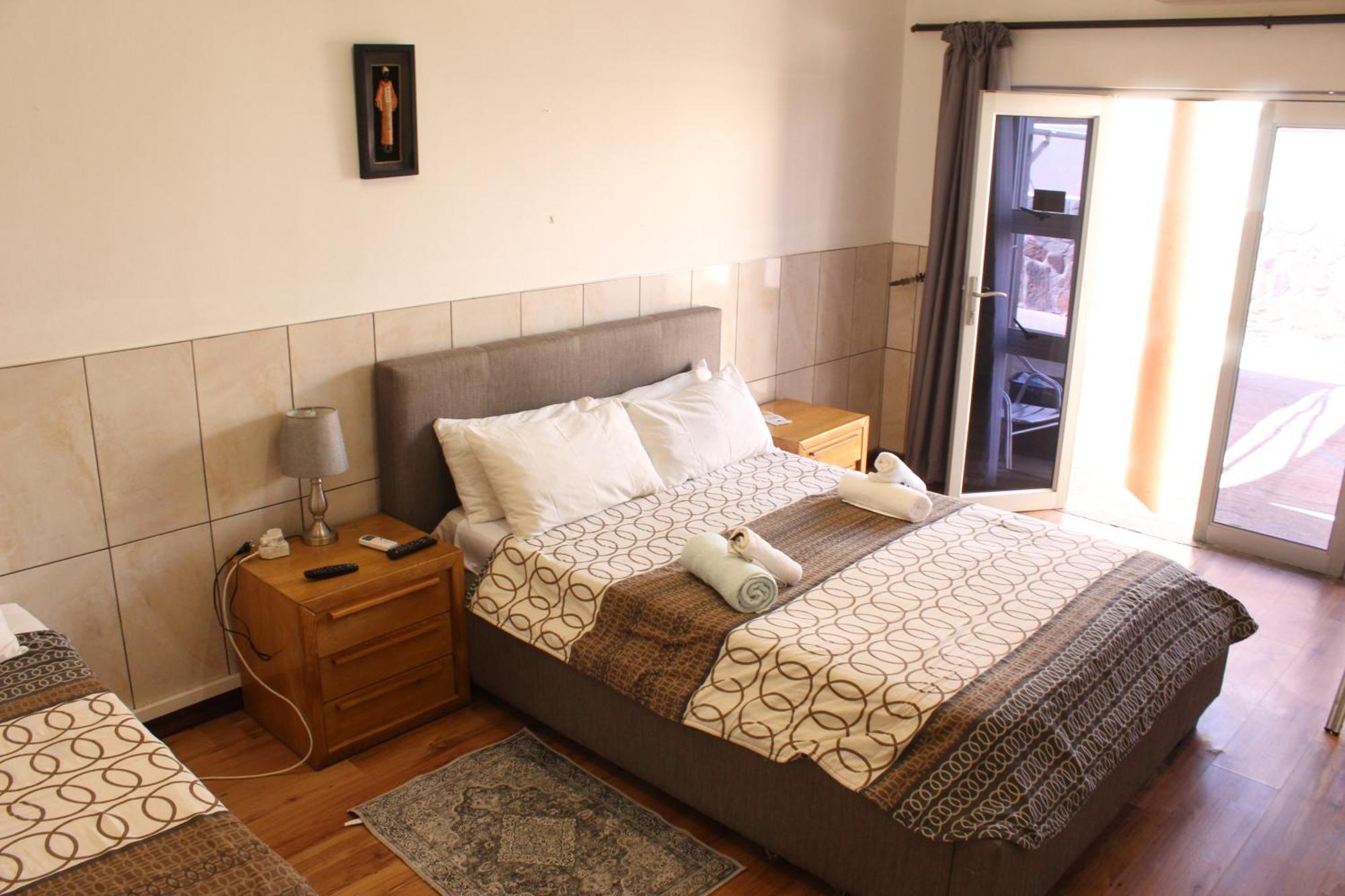 Esperanca Guesthouse Windhoek Esterno foto