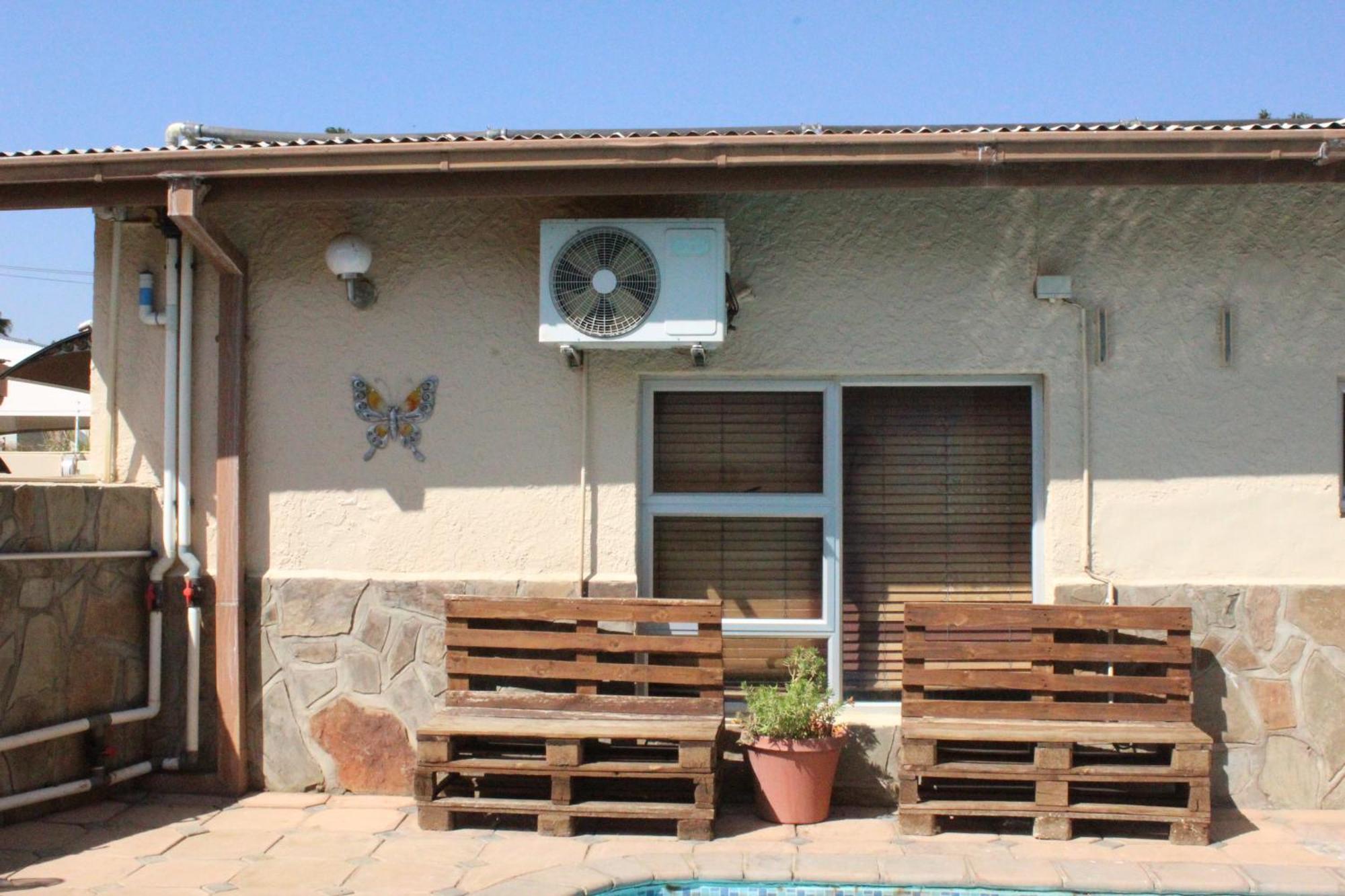 Esperanca Guesthouse Windhoek Esterno foto