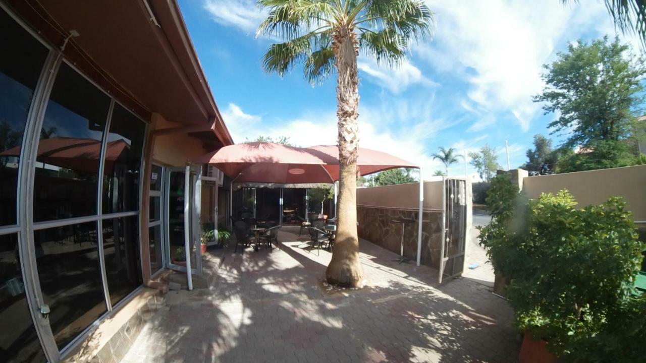 Esperanca Guesthouse Windhoek Esterno foto